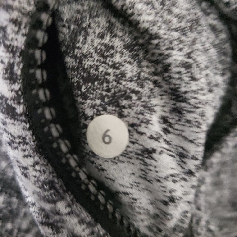 Lululemon Define Jacket - Picture 5 of 5